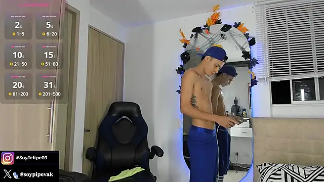 soyander03  online show from 10/17/25, 09:56