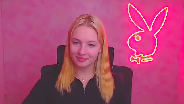 Milka kiss  online show from 09/29/25, 11:48