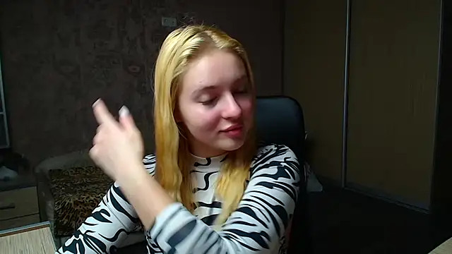 Milka kiss  online show from 12/16/25, 06:40