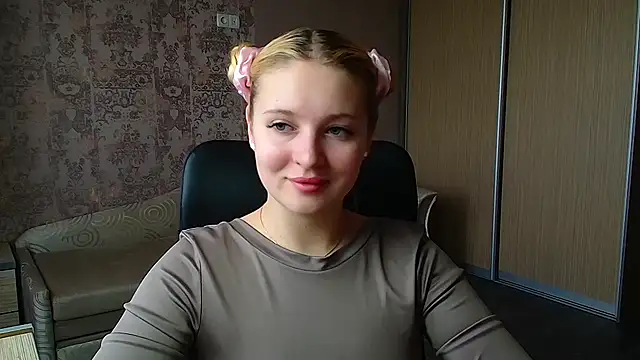 Milka kiss  online show from 05/11/26, 09:48