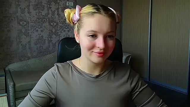 Milka kiss  online show from 05/16/26, 09:39