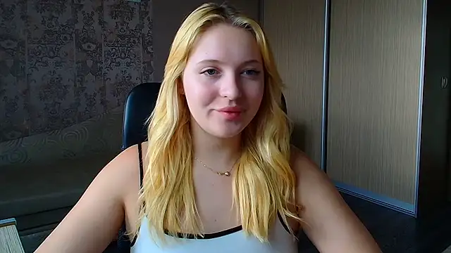 Milka kiss  online show from 07/06/26, 03:58