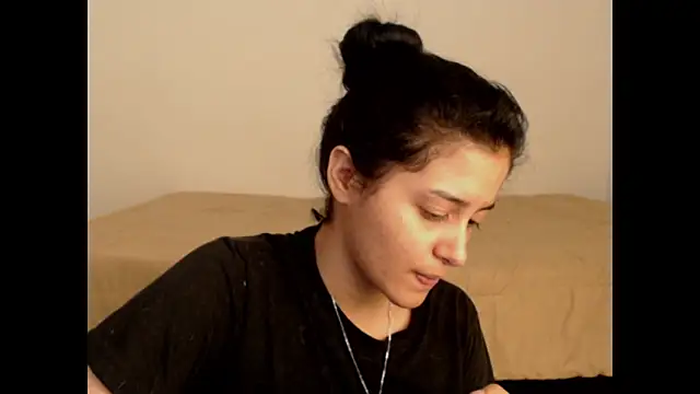 Snapshot of liz-beths chatting on 02/16/26, 11:56 liz-beths online show from 02/16/26, 11:56