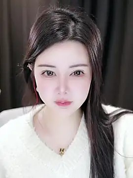 Snapshot of Qiaoqiao_ chatting on 01/04/25, 08:17 Qiaoqiao online show from 01/04/25, 08:17