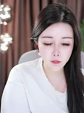 Snapshot of Qiaoqiao_ chatting on 01/09/25, 01:56 Qiaoqiao online show from 01/09/25, 01:56