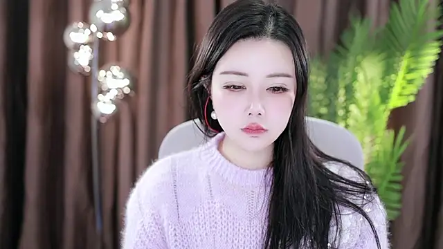 Snapshot of Qiaoqiao_ chatting on 01/16/25, 07:17 Qiaoqiao online show from 01/16/25, 07:17
