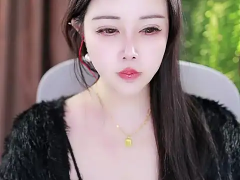 Snapshot of Qiaoqiao_ chatting on 01/16/25, 04:28 Qiaoqiao online show from 01/16/25, 04:28