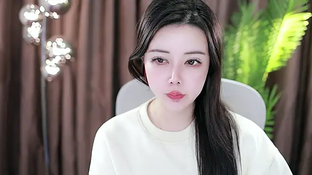 Snapshot of Qiaoqiao_ chatting on 01/21/25, 08:21 Qiaoqiao online show from 01/21/25, 08:21