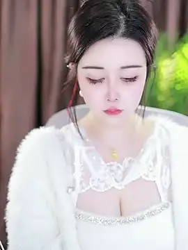 Snapshot of Qiaoqiao_ chatting on 02/03/25, 04:41 Qiaoqiao online show from 02/03/25, 04:41