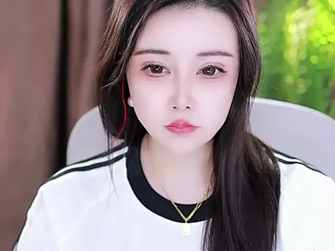 Snapshot of Qiaoqiao_ chatting on 02/07/25, 10:08 Qiaoqiao online show from 02/07/25, 10:08