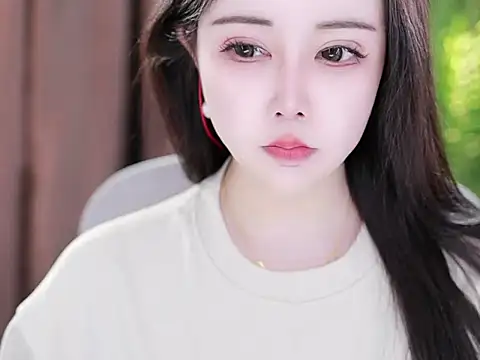Snapshot of Qiaoqiao_ chatting on 02/08/25, 07:59 Qiaoqiao online show from 02/08/25, 07:59