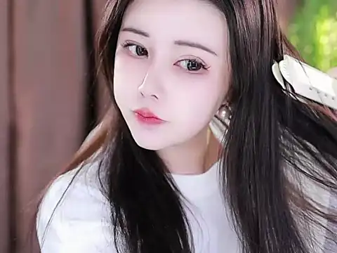 Snapshot of Qiaoqiao_ chatting on 02/11/25, 04:35 Qiaoqiao online show from 02/11/25, 04:35