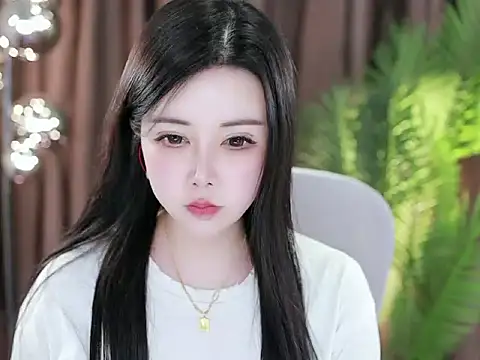 Snapshot of Qiaoqiao_ chatting on 02/16/25, 06:32 Qiaoqiao online show from 02/16/25, 06:32
