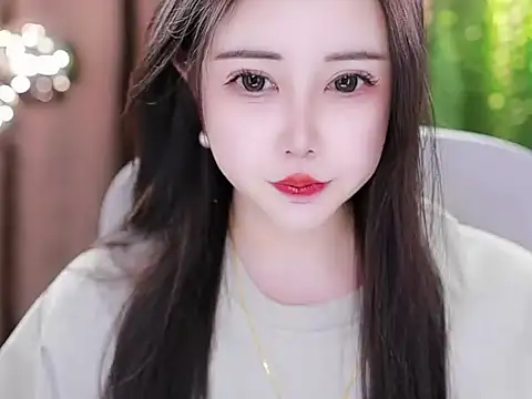 Snapshot of Qiaoqiao_ chatting on 02/16/25, 02:10 Qiaoqiao online show from 02/16/25, 02:10