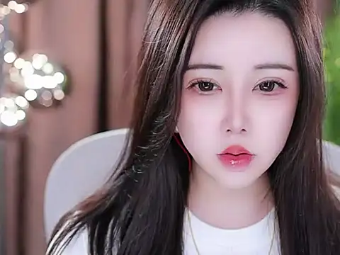 Snapshot of Qiaoqiao_ chatting on 02/17/25, 10:07 Qiaoqiao online show from 02/17/25, 10:07