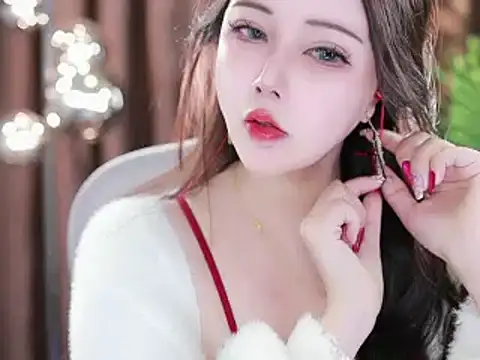 Snapshot of Qiaoqiao_ chatting on 03/05/25, 07:49 Qiaoqiao online show from 03/05/25, 07:49