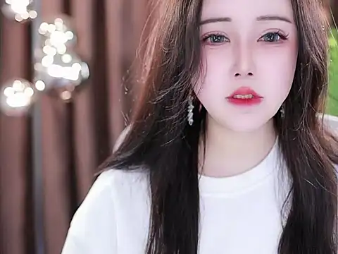 Snapshot of Qiaoqiao_ chatting on 03/06/25, 07:47 Qiaoqiao online show from 03/06/25, 07:47