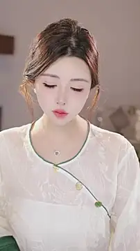 Snapshot of Qiaoqiao_ chatting on 12/21/25, 04:25 Qiaoqiao online show from 12/21/25, 04:25