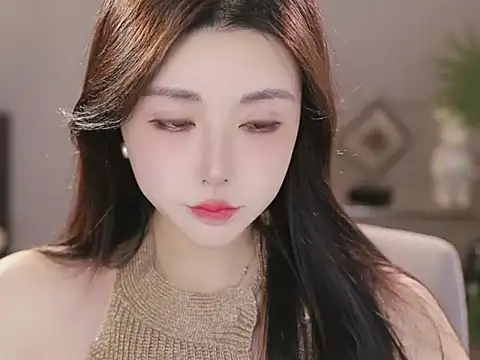 Snapshot of Qiaoqiao_ chatting on 01/12/26, 04:01 Qiaoqiao online show from 01/12/26, 04:01