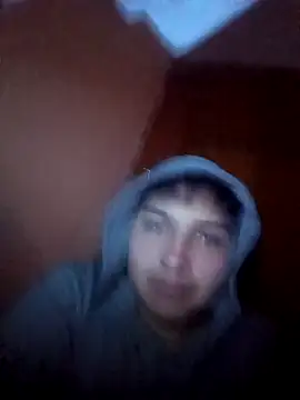 Snapshot of LoganFinds chatting on 11/02/25, 10:23 LoganFinds online show from 11/02/25, 10:23