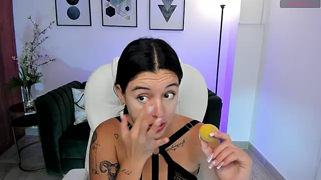 zoee jackson online show from 01/17/25, 09:50