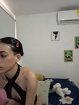 LilitRobins online show from 07/06/26, 08:44