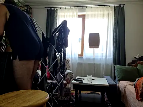 Snapshot of stavroun chatting on 09/22/25, 03:03 stavroun online show from 09/22/25, 03:03