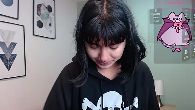 amy adams1 online show from 10/17/25, 04:37