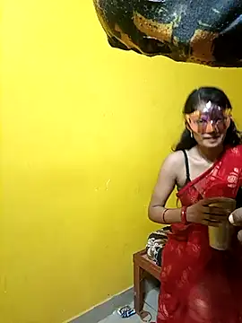 Snapshot of Rashili_Riya chatting on 10/07/25, 07:33 Rashili Riya online show from 10/07/25, 07:33