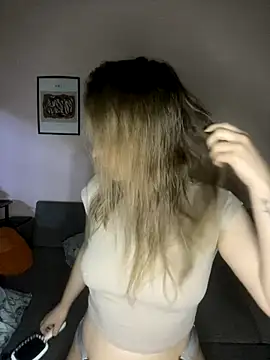 EdnaBradley online show from 11/24/25, 02:17