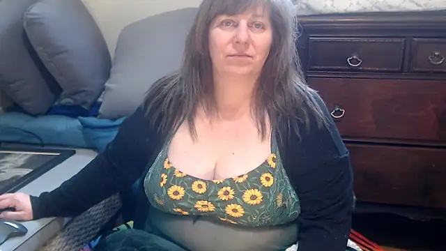 ladyscarlotta online show from 01/07/25, 09:35