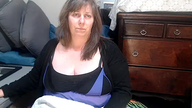 ladyscarlotta online show from 01/12/25, 12:49