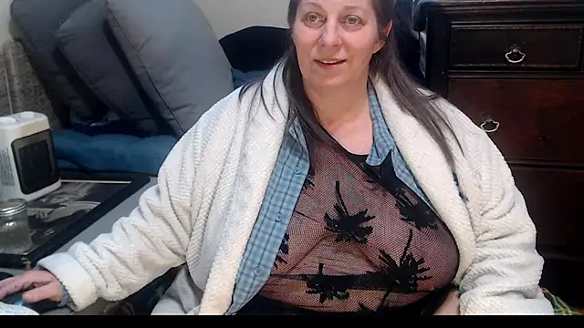ladyscarlotta online show from 01/23/25, 08:13