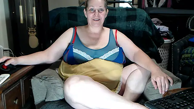 ladyscarlotta online show from 07/27/26, 05:20