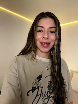 Snapshot of AmmyCollinsW chatting on 10/04/25, 08:07 AmmyCollinsW online show from 10/04/25, 08:07