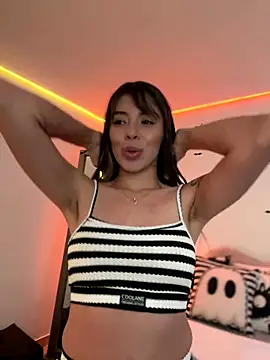 Snapshot of AmmyCollinsW chatting on 10/21/25, 09:26 AmmyCollinsW online show from 10/21/25, 09:26