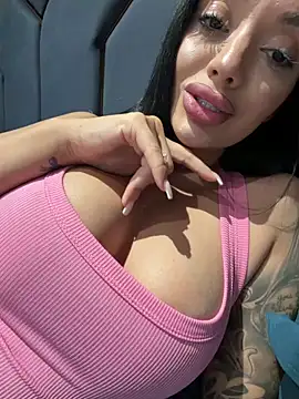 amirahylerr online show from 06/07/26, 06:44