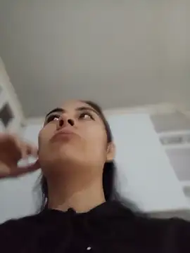NicoleEsposito online show from 06/06/26, 12:43