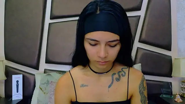 NicoleEsposito online show from 07/07/26, 12:42