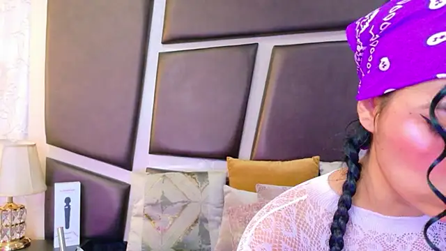 NicoleEsposito online show from 07/28/26, 02:13