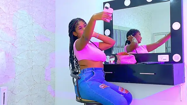 AlisonJaimes online show from 10/11/25, 01:42