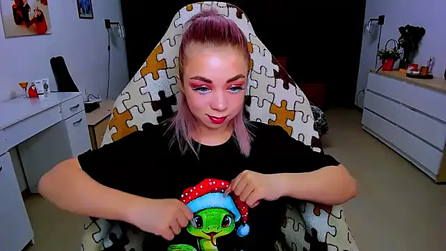 littleSiyfairy online show from 01/28/25, 11:06