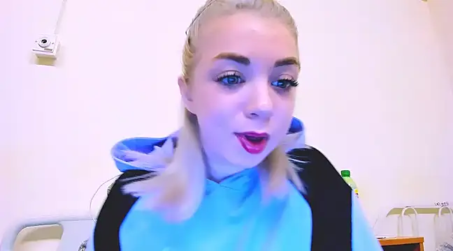 littleSiyfairy online show from 02/24/25, 03:31