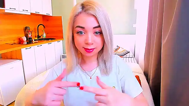 littleSiyfairy online show from 02/28/25, 01:25