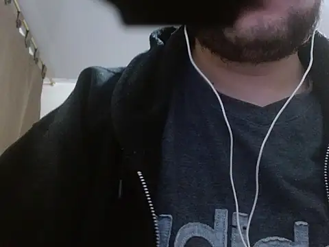 camiloking1720 online show from 09/12/25, 06:46