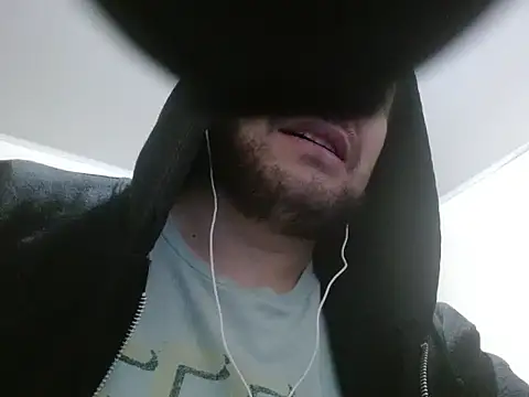 camiloking1720 online show from 09/13/25, 09:36