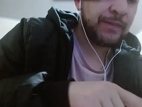 camiloking1720 online show from 10/03/25, 01:46