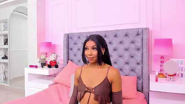 Snapshot of HaileeRoberts chatting on 02/26/25, 12:14 HaileeRoberts online show from 02/26/25, 12:14
