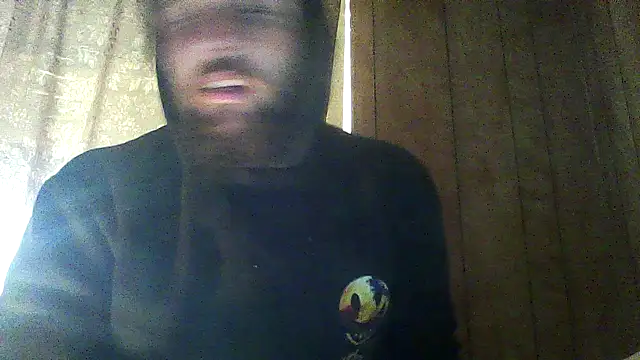 Snapshot of luke_thighwalker2469 chatting on 11/17/25, 03:18 luke thighwalker2469 online show from 11/17/25, 03:18