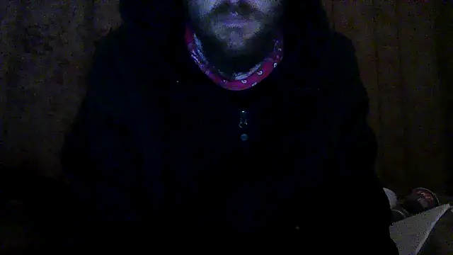 Snapshot of luke_thighwalker2469 chatting on 11/23/25, 06:02 luke thighwalker2469 online show from 11/23/25, 06:02